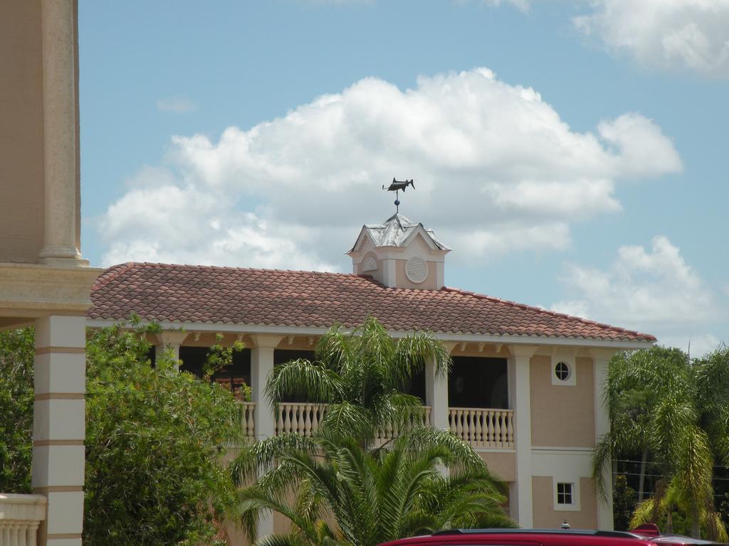 Tradewinds Homosassa Marina Resort المظهر الخارجي الصورة