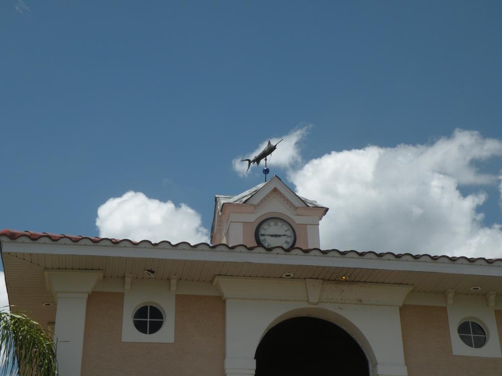 Tradewinds Homosassa Marina Resort المظهر الخارجي الصورة